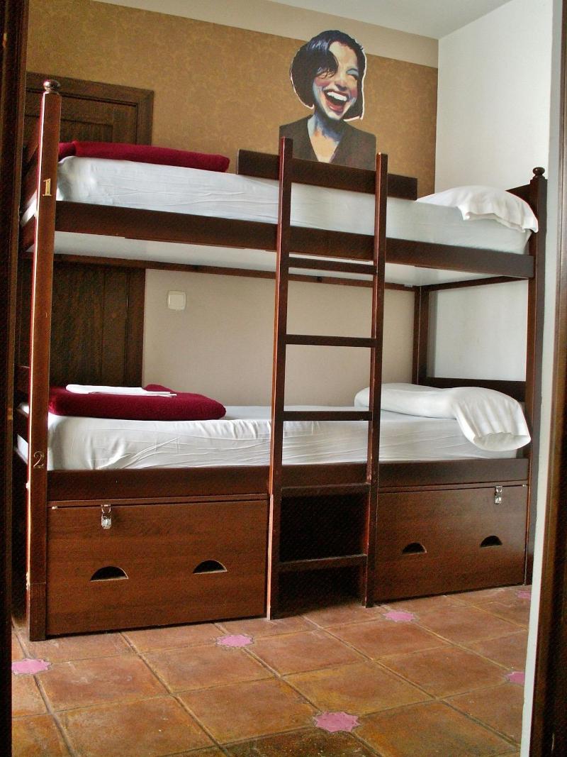 Oasis Backpackers Hostel Granada - Oda