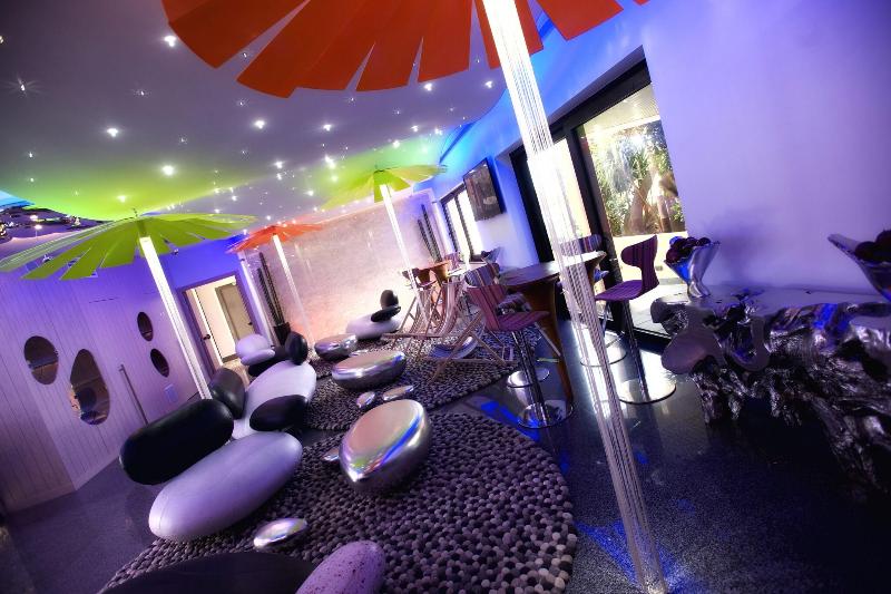 Mare Hotel - Lobi