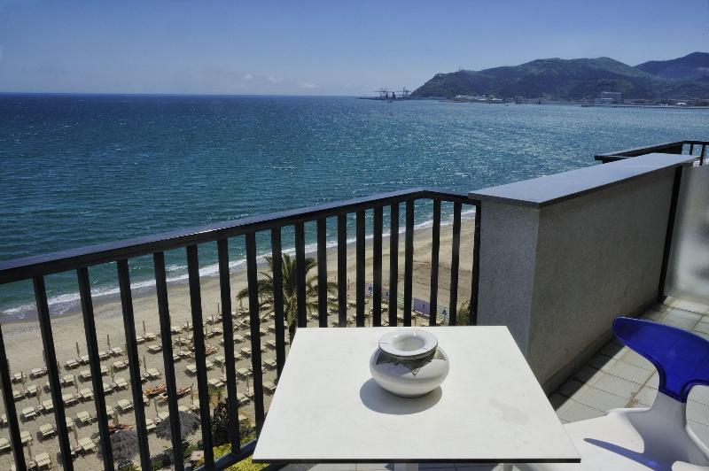 Mare Hotel - Genel
