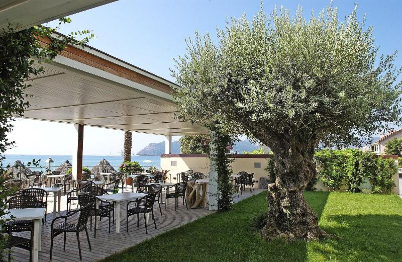 Mare Hotel - Teras
