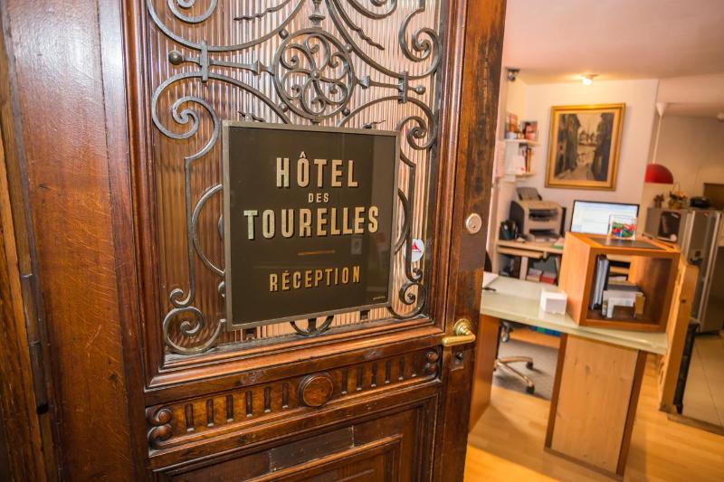 Des Tourelles - Lobi
