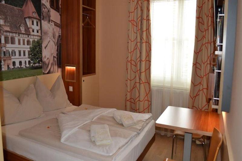 JUFA Hotel Graz City - Genel