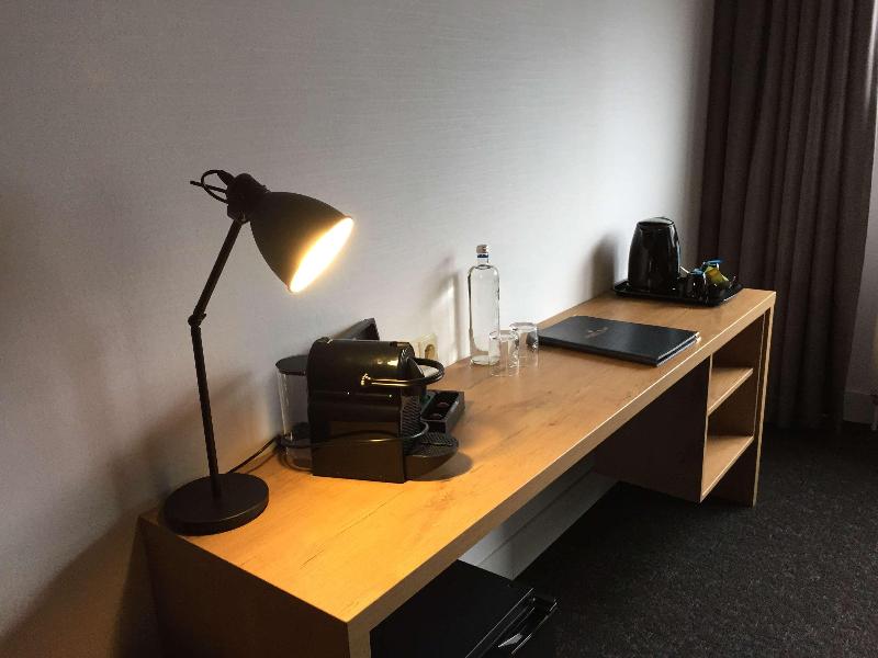 Hotel Keyser Breda - Oda