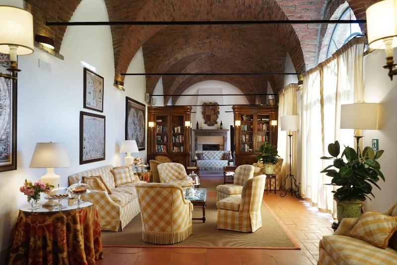 Castello Banfi - Lobi