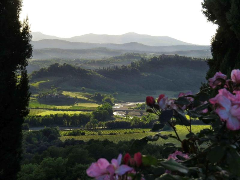 Castello Banfi - Genel