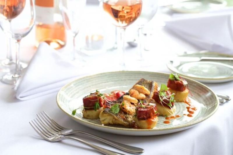Stonehouse Court Hotel - A Bespoke Hotel - Restoran