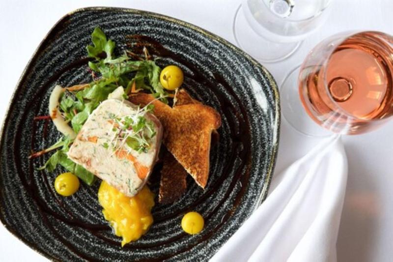 Stonehouse Court Hotel - A Bespoke Hotel - Restoran