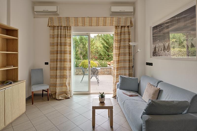 Aregai Marina Hotel & Residence - Oda