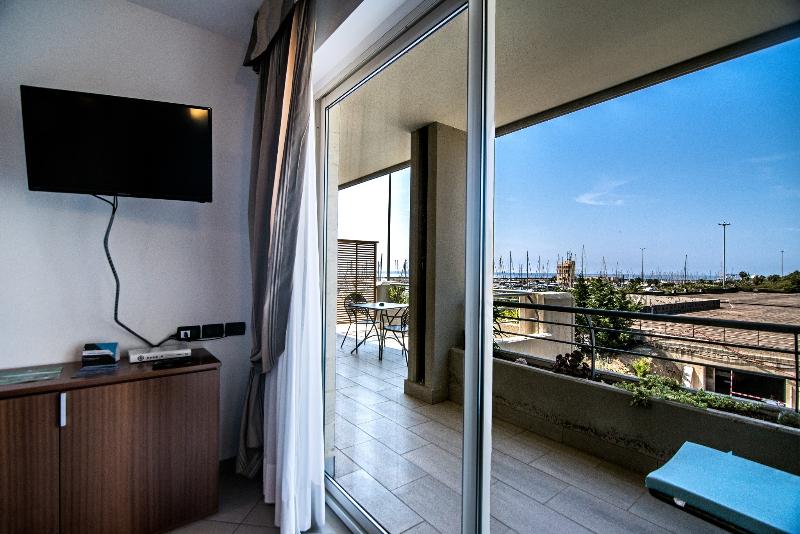Aregai Marina Hotel & Residence - Oda