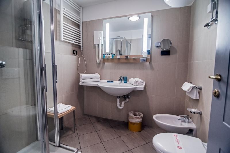 Aregai Marina Hotel & Residence - Oda