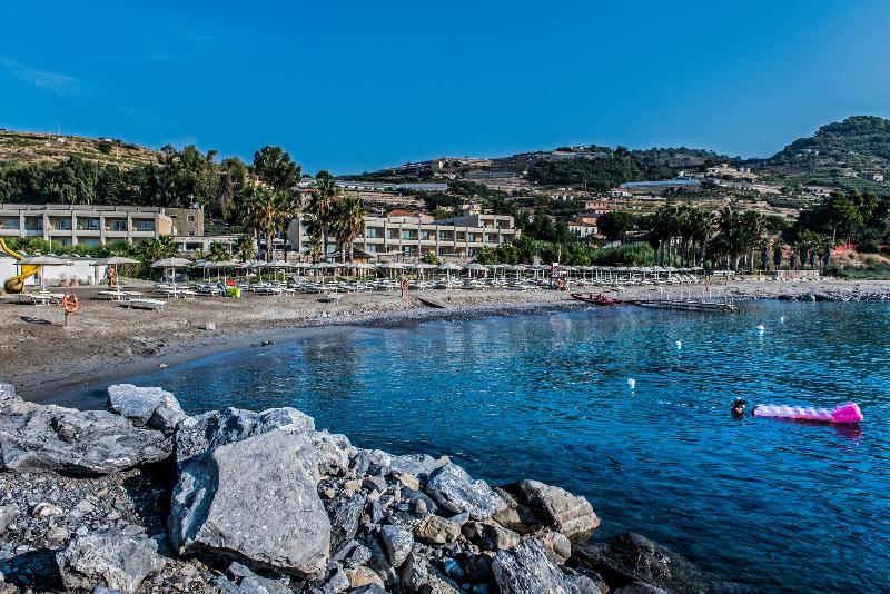 Aregai Marina Hotel & Residence - Plaj