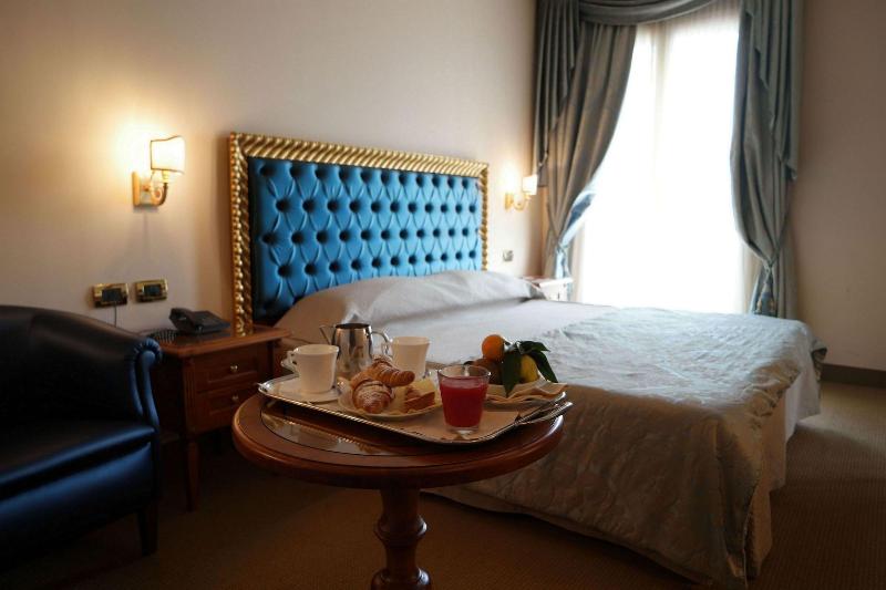Parkhotel Santa Caterina - Oda