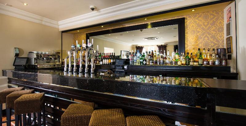 Popinjay Hotel and Spa - Bar