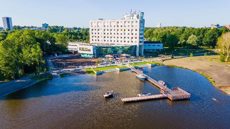 Flonk Hotel Groningen Zuid BW Signature Collection - Genel