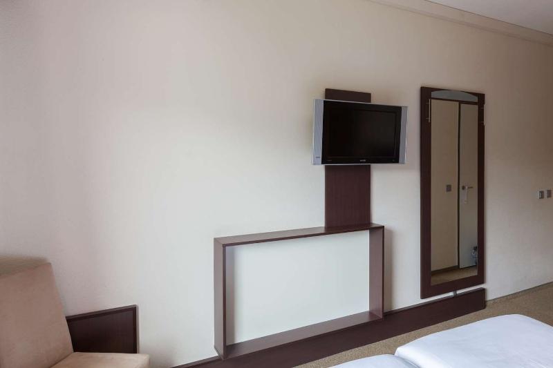 Flonk Hotel Groningen Zuid BW Signature Collection - Genel