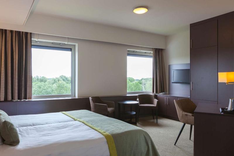 Flonk Hotel Groningen Zuid BW Signature Collection - Oda
