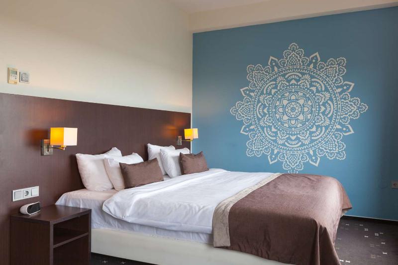 Flonk Hotel Groningen Zuid BW Signature Collection - Oda