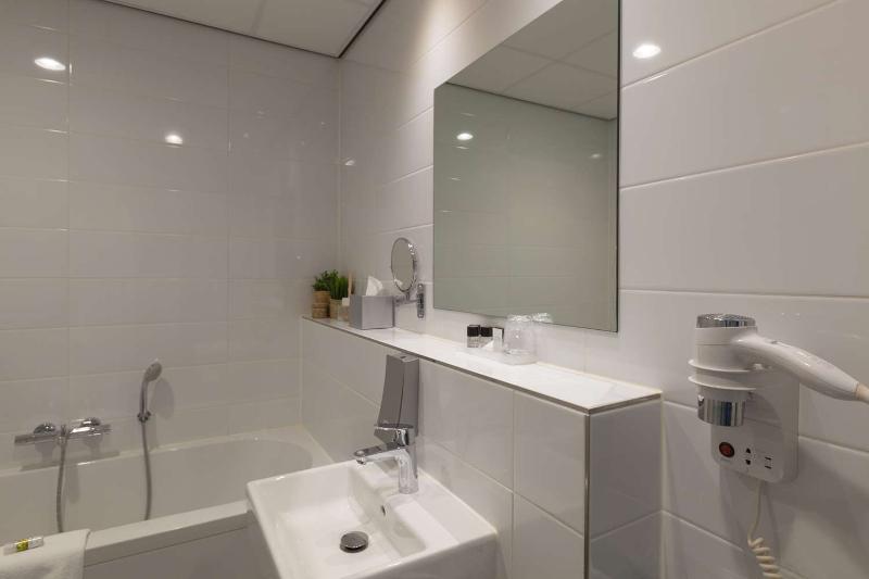 Flonk Hotel Groningen Zuid BW Signature Collection - Oda