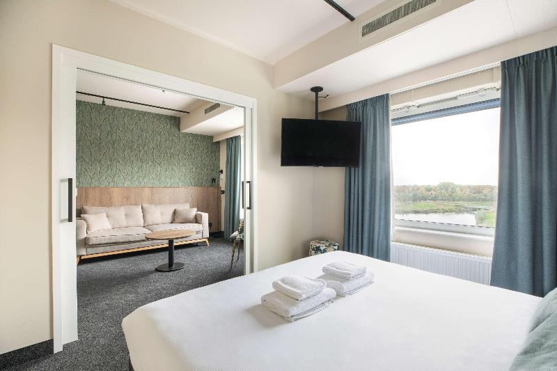 Flonk Hotel Groningen Zuid BW Signature Collection - Oda