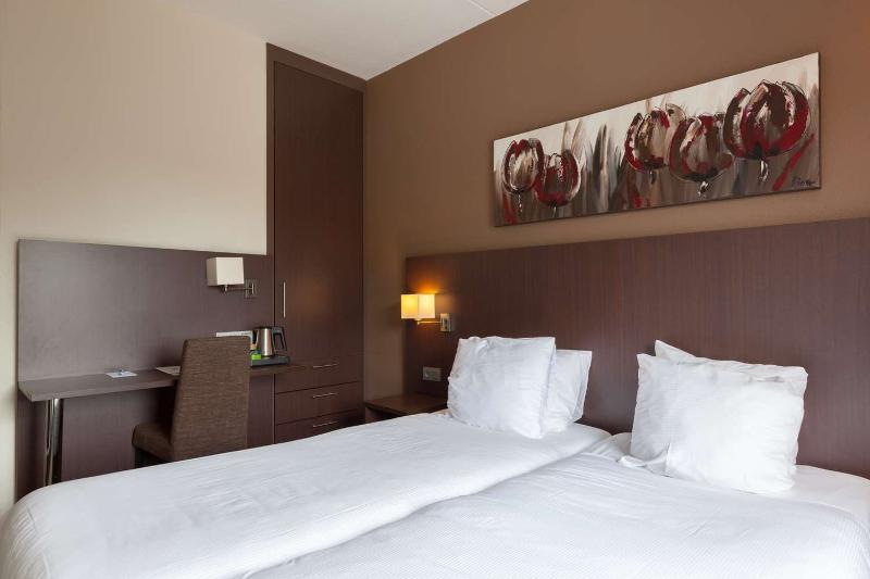 Flonk Hotel Groningen Zuid BW Signature Collection - Oda