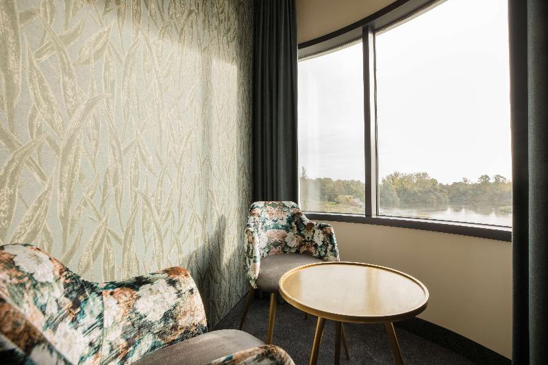 Flonk Hotel Groningen Zuid BW Signature Collection - Oda