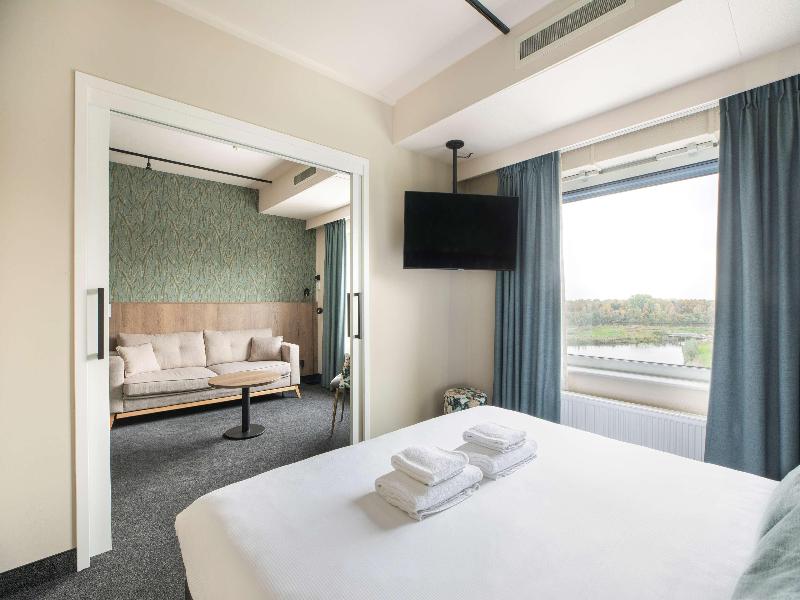 Flonk Hotel Groningen Zuid BW Signature Collection - Oda