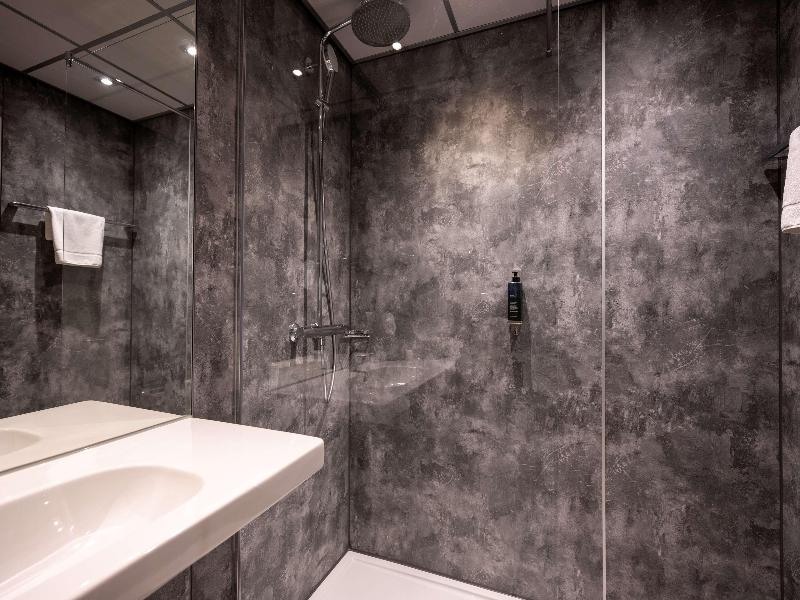 Flonk Hotel Groningen Zuid BW Signature Collection - Oda