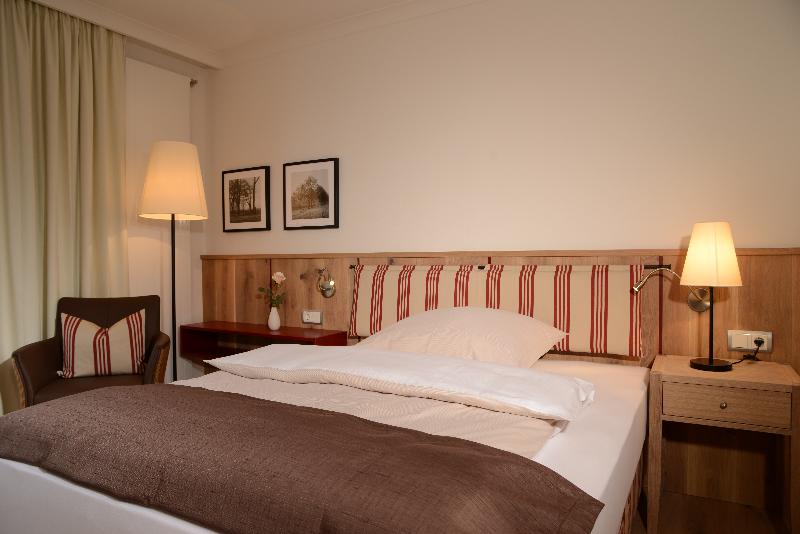 Hotel Am Badersee - Oda