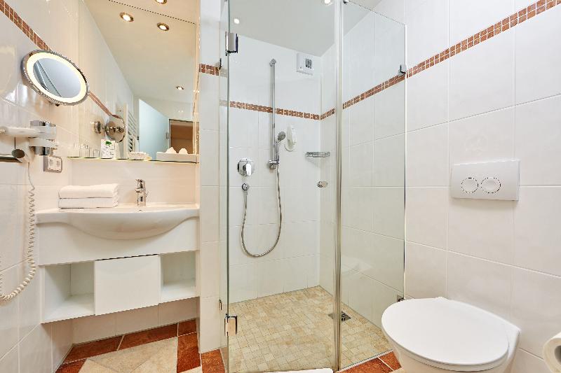 Hotel Am Badersee - Oda