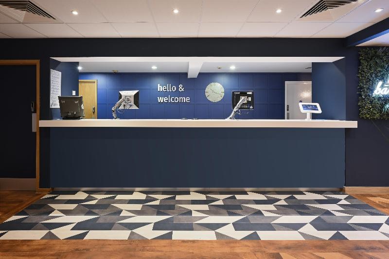 Travelodge Guildford - Lobi
