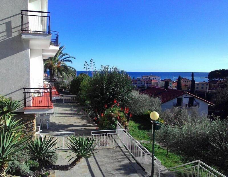 Residence La Carruba - Genel