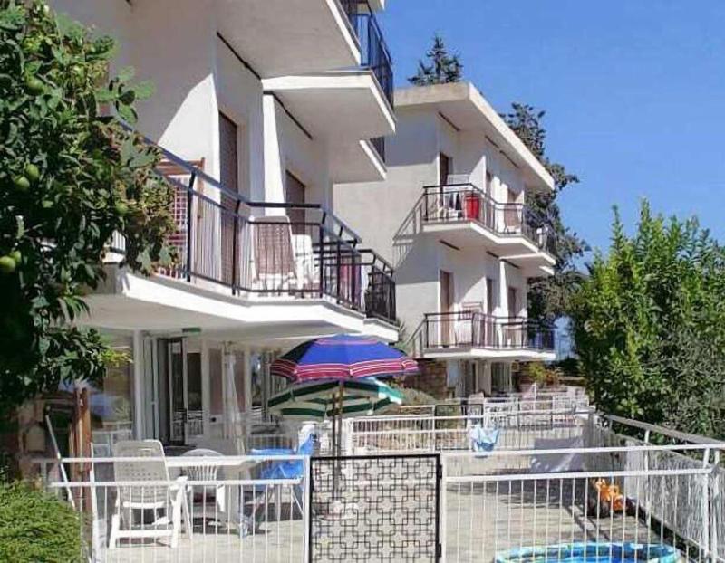 Residence La Carruba - Genel