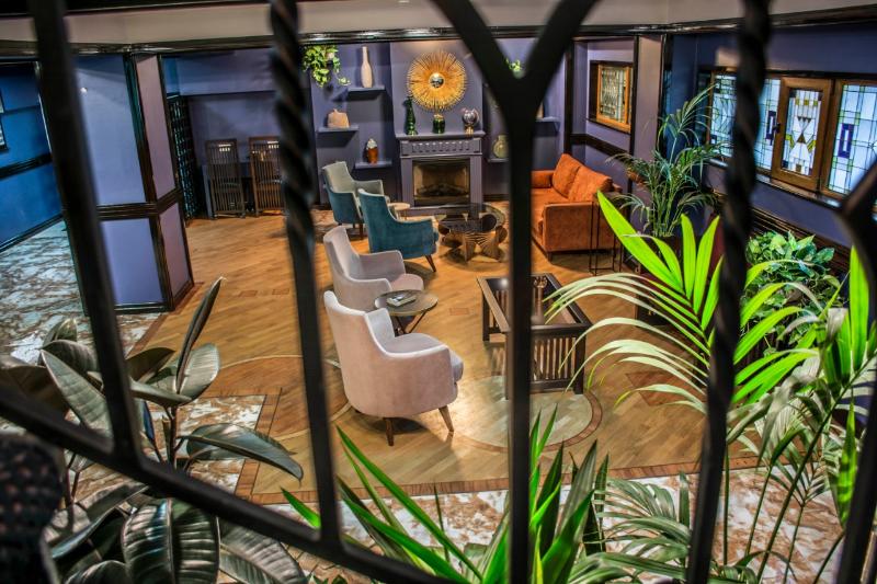 Hazz Hotel - Lobi