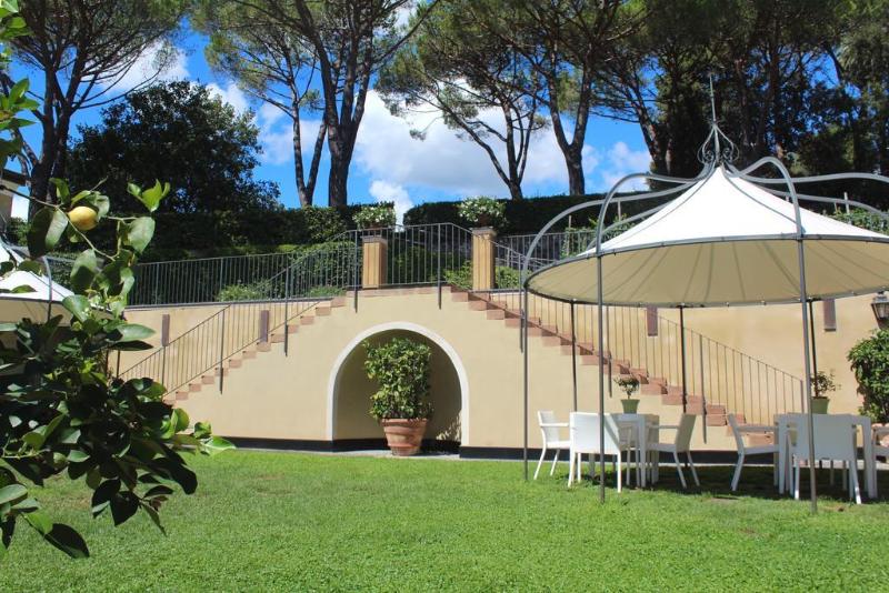 Villa Agnese - Genel