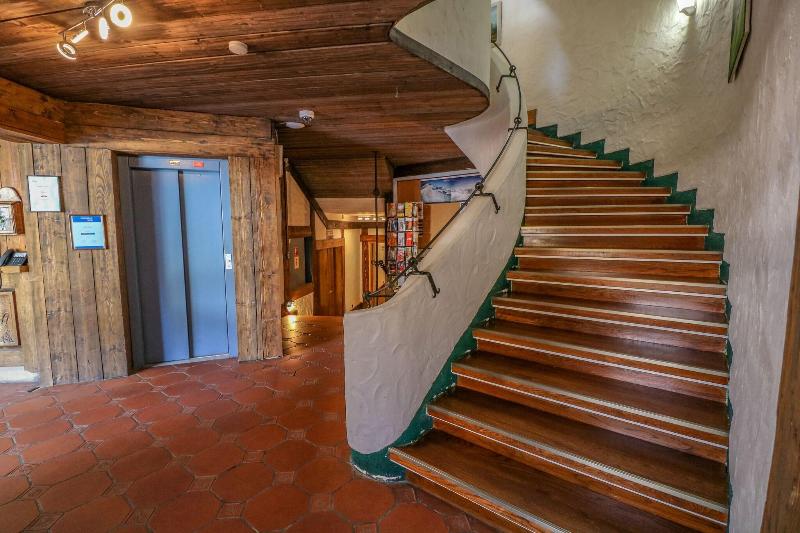 Hotel Quellenhof - Lobi