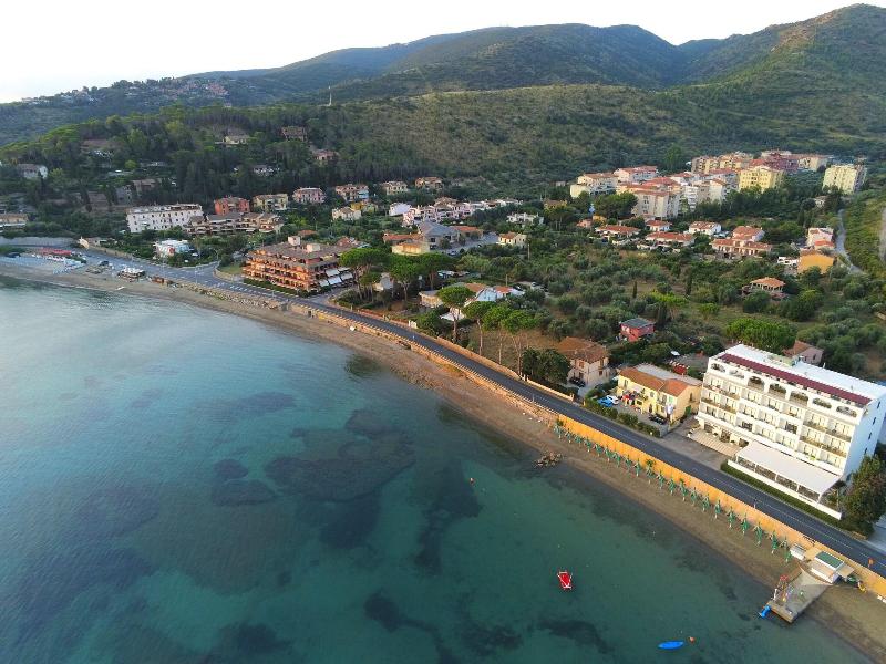 Baia d'Argento - Genel