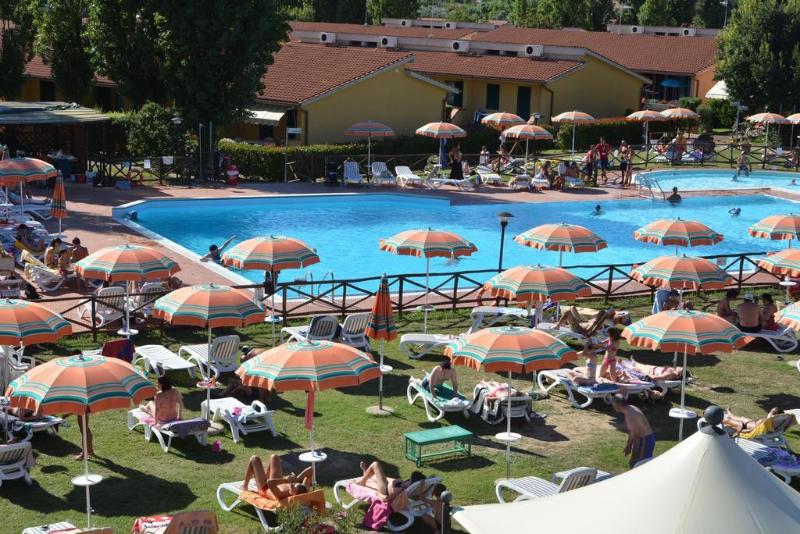 Villaggio Mare Si - Havuz