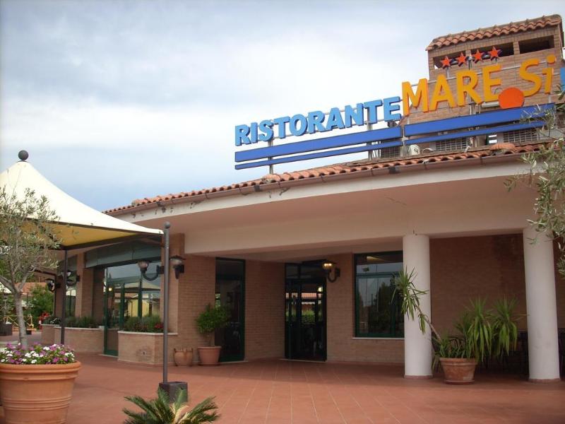 Villaggio Mare Si - Havuz