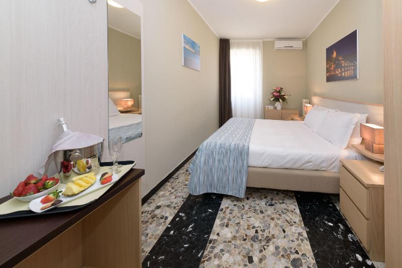 Hotel La Marina - Oda