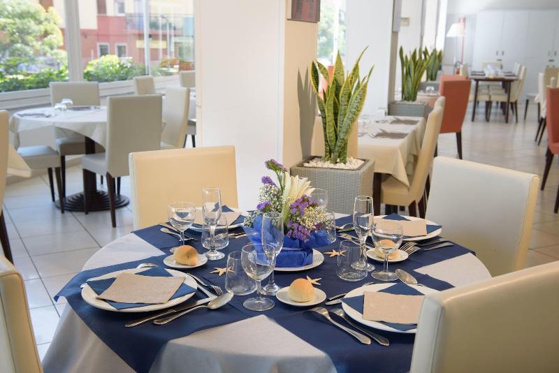 Hotel La Marina - Restoran