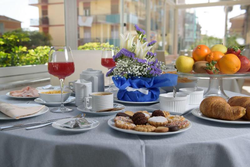Hotel La Marina - Restoran