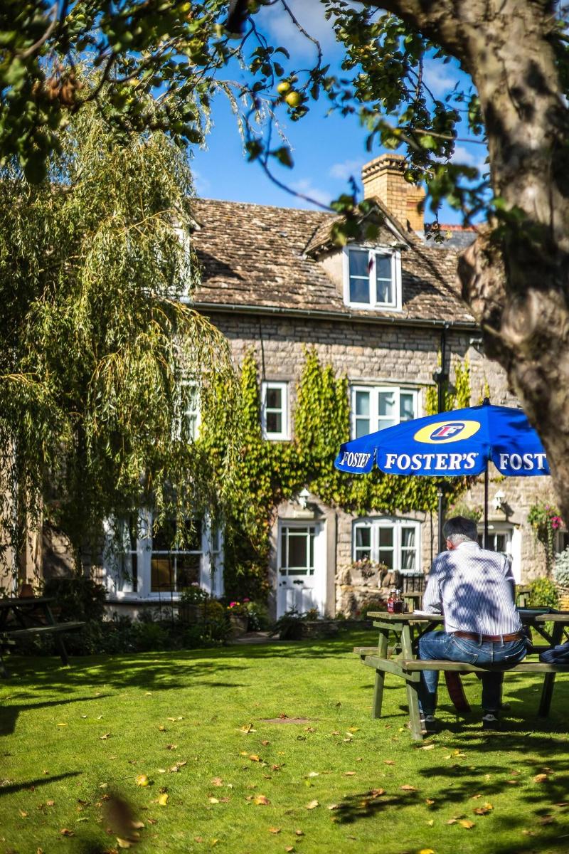 Amberley Inn - Genel