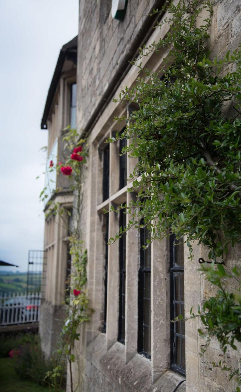 Amberley Inn - Genel