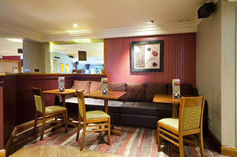 Premier Inn Glasgow Airport - Restoran