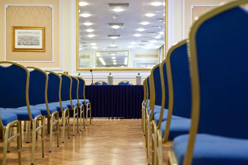 Hotel Bristol Palace - Lobi