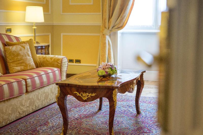Hotel Bristol Palace - Lobi