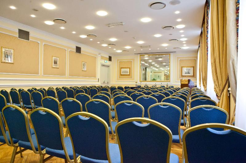 Hotel Bristol Palace - Lobi