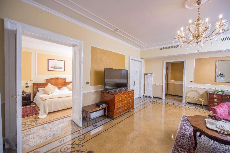 Hotel Bristol Palace - Lobi