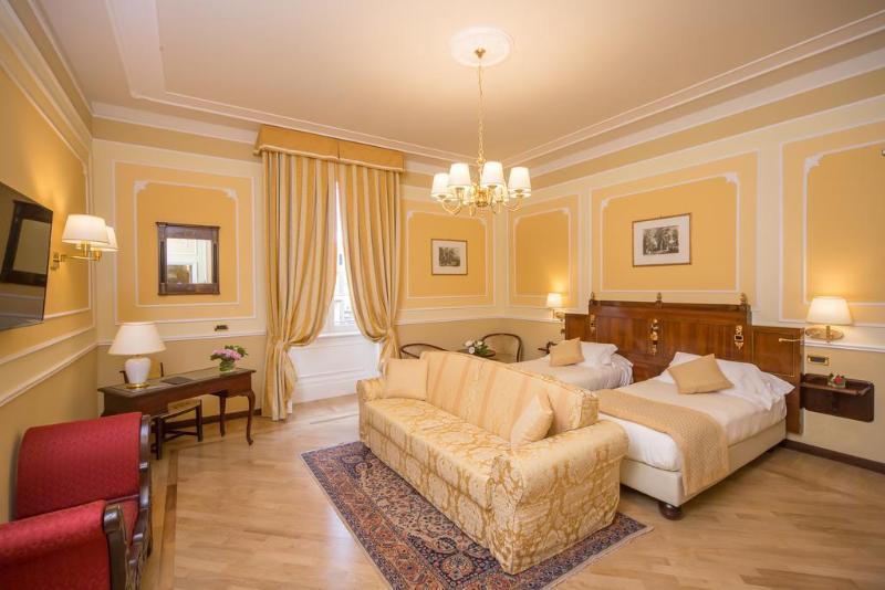 Hotel Bristol Palace - Genel