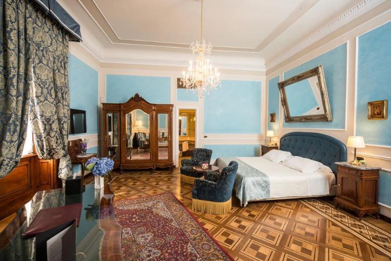 Hotel Bristol Palace - Genel